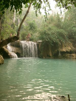 Eins der Schwimmbecken des Wasserfalls, an dem ich war